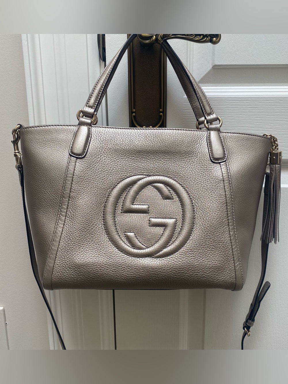 Gucci Metallic Pewter Soho Cellarius Leather Tote Bag Crossbody